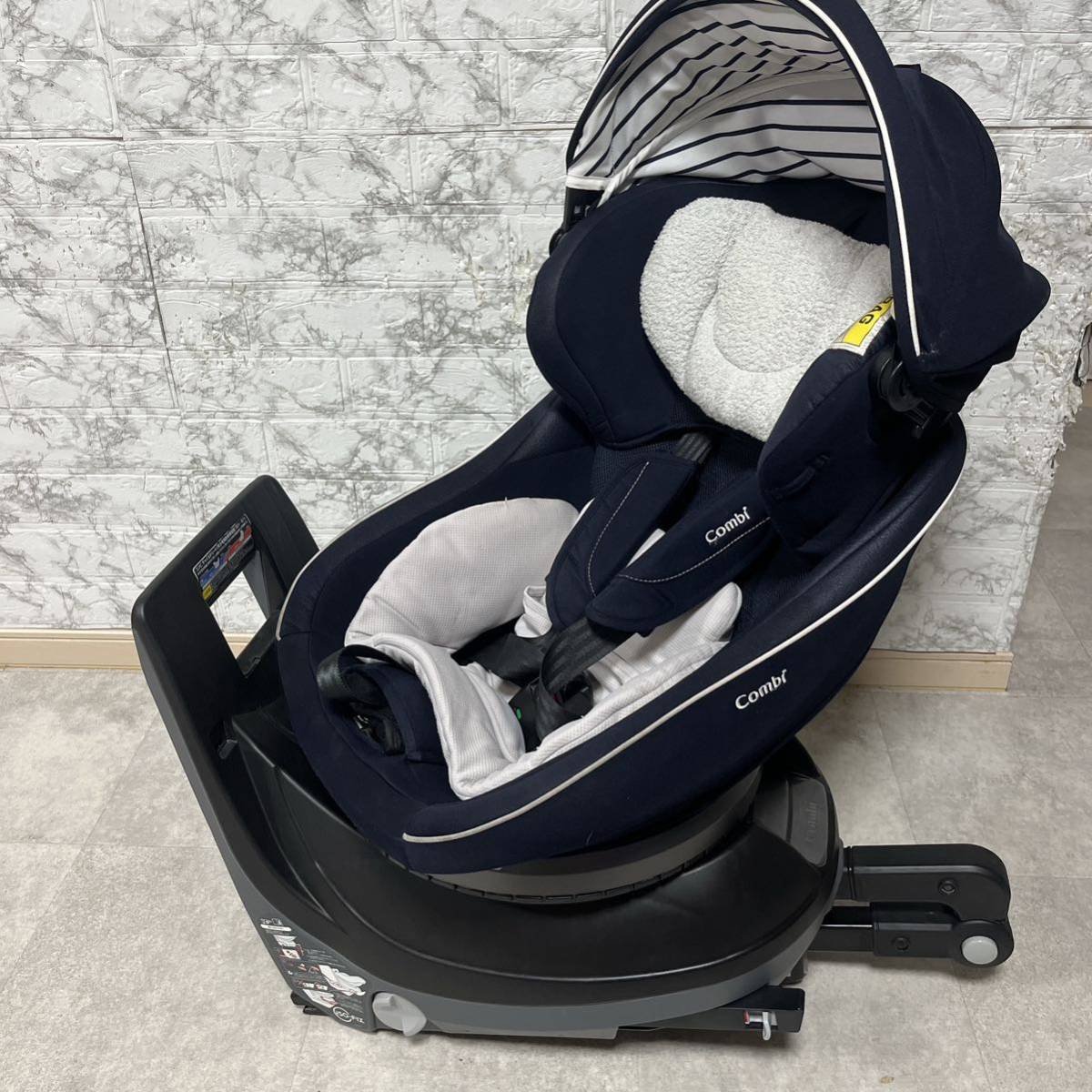 ISOFIX コンビ クルムーヴ スマート エッグショック Combi