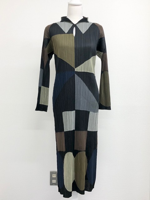 C400 イッセイミヤケ ISSEY MIYAKE PLEATS PLEASE パッチワーク柄