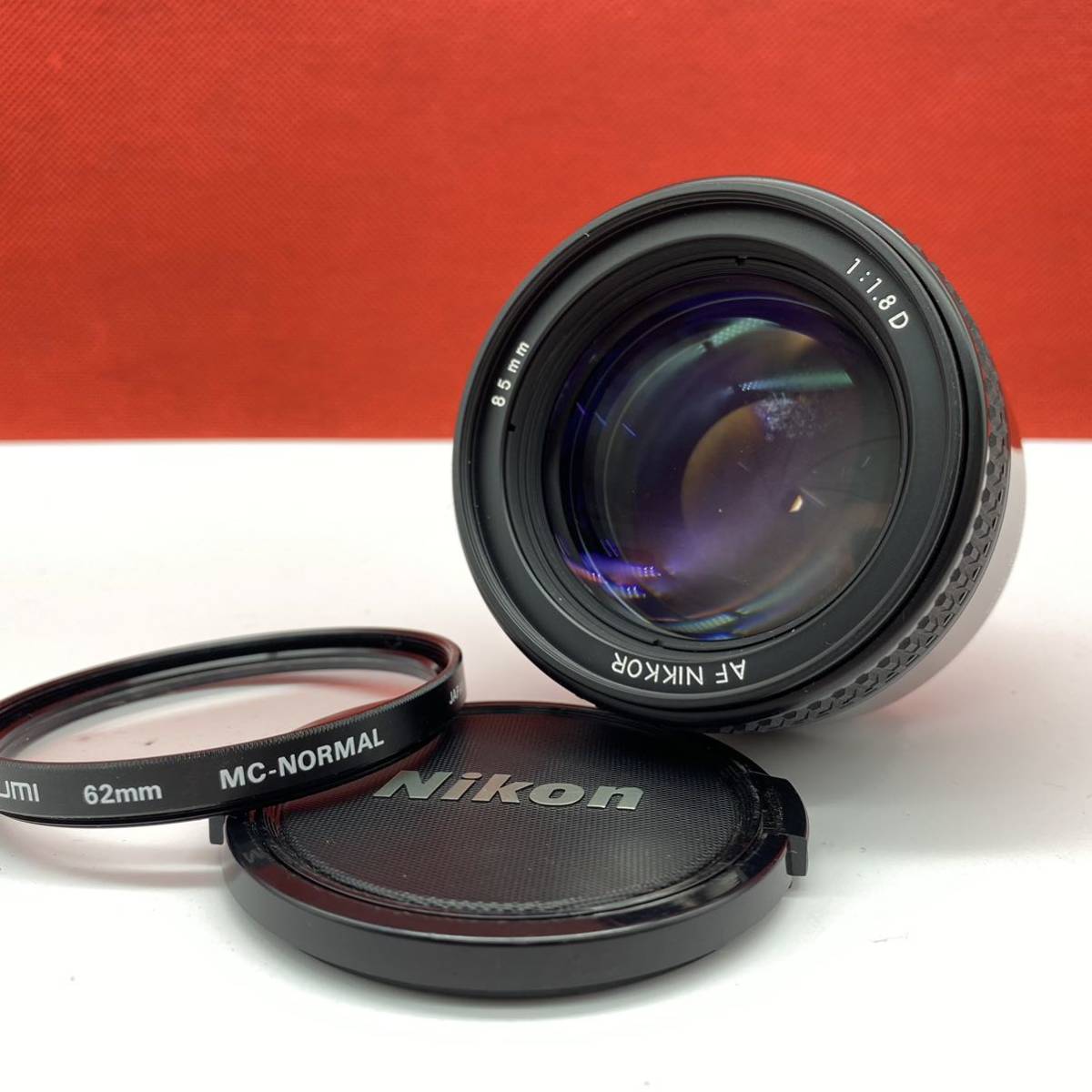 ◆A Nikon AF NIKKOR 85mm F1.8D カメラレンズ 単焦点 ジャンク ニコン