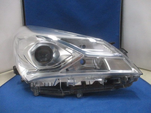 日産 E52 エルグランド 純正 左右セット テールランプ STANLEY P8960