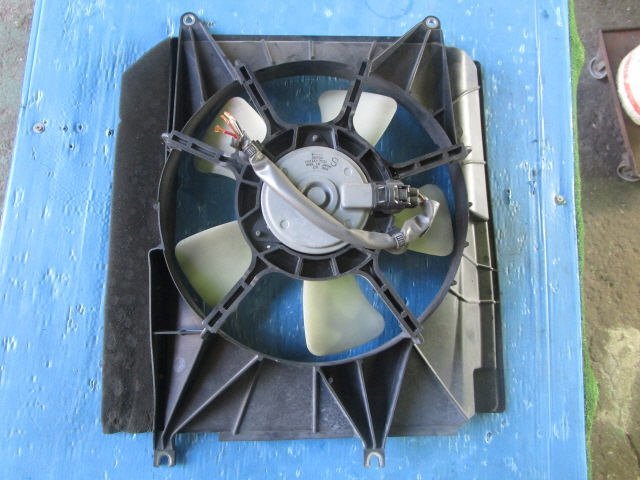 DBA-QNC20 K3-VE bB 電動ファン 16360-B1030 X07 QNC20 bB S