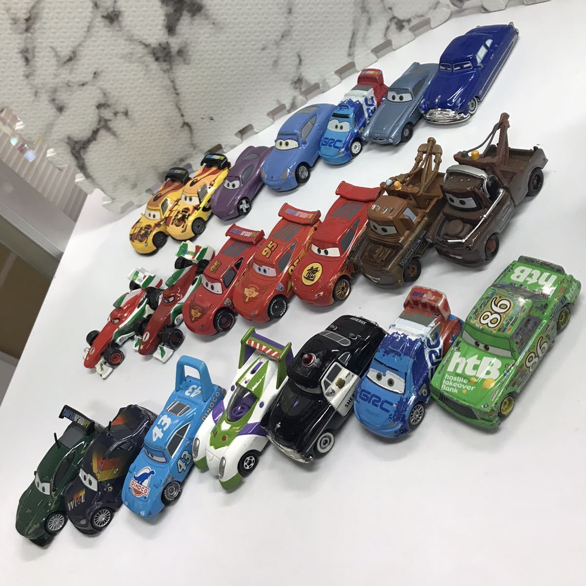保管品 中古 カーズ トミカ 大量 まとめ売り バズライトイヤー含む