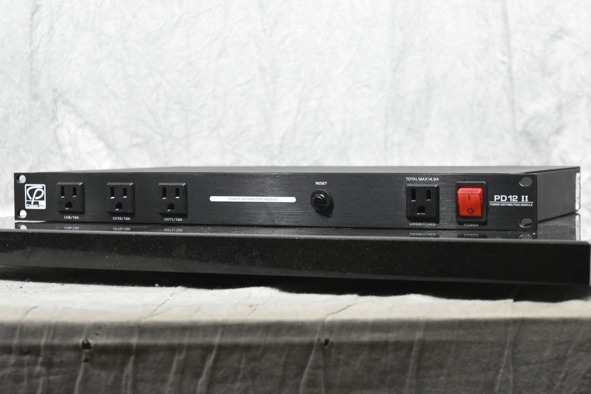 Classic Pro パワーディストリビューター 電源タップ ラック電源を