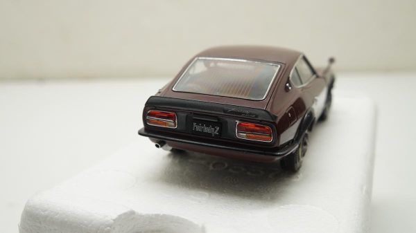 エブロ 1⁄24 ブラウン エブロ1⁄24日産フェアレディZ 240Z-Gホワイト G