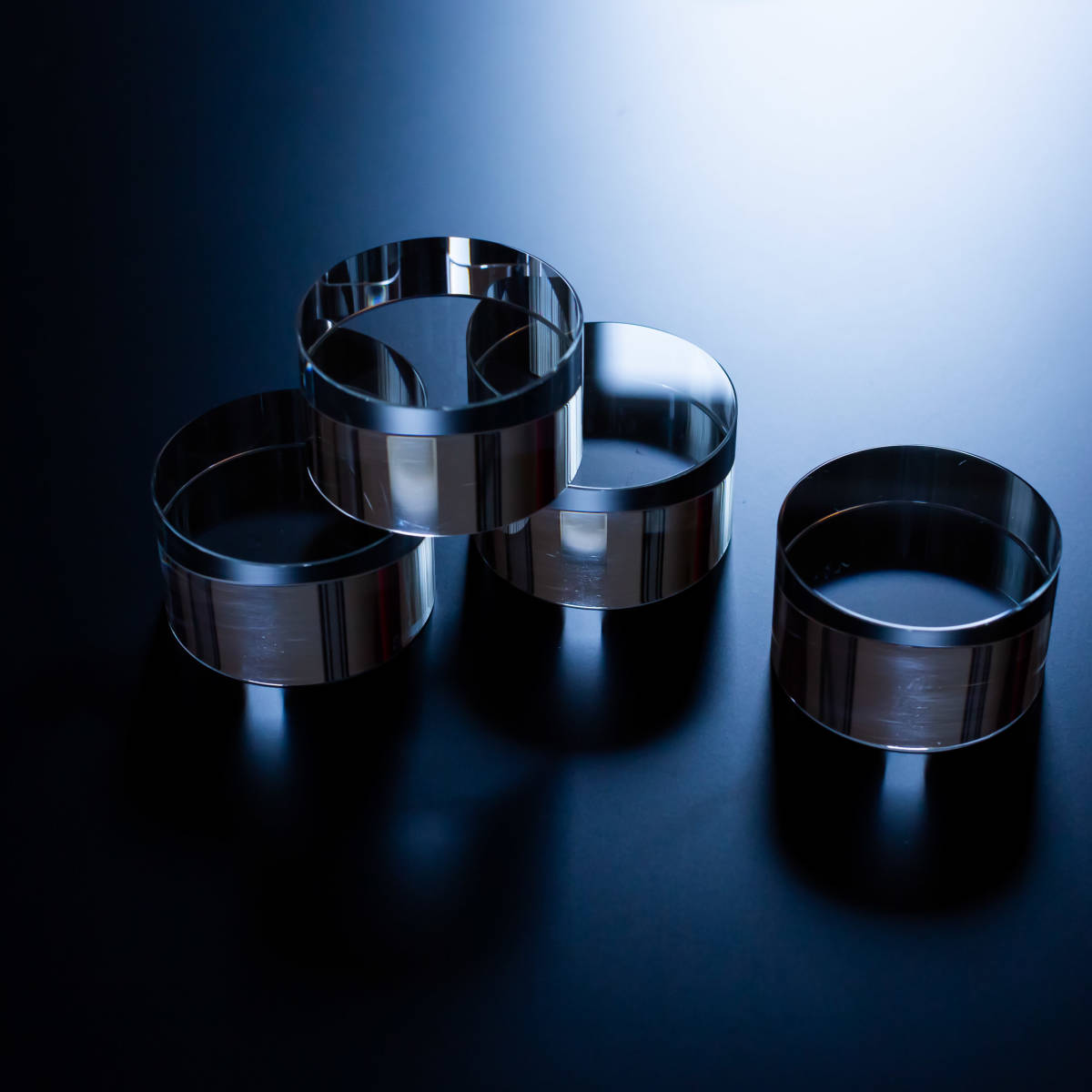 Aランク】K9クリスタル製 人工水晶インシュレーター 大型 φ50×30mm