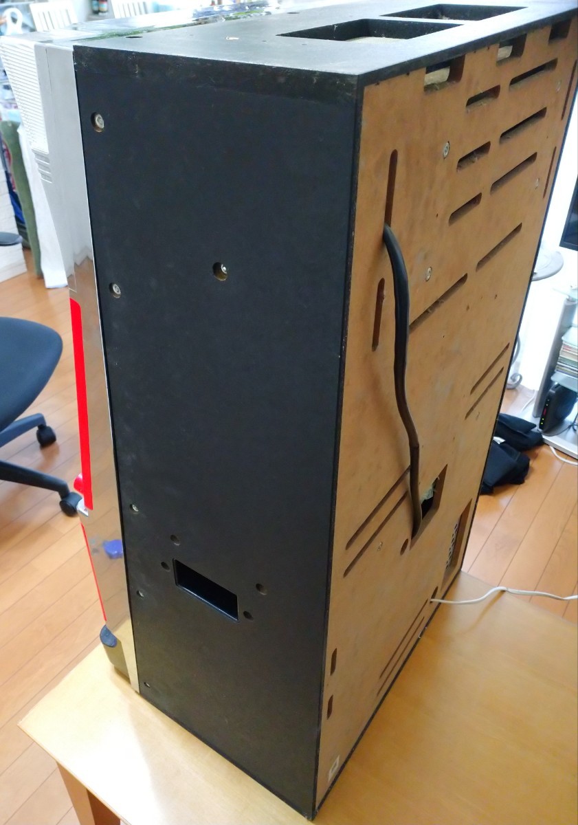 パチスロ実機 北斗の拳 4号機 スロット実機 ドアキー/設定キー コイン