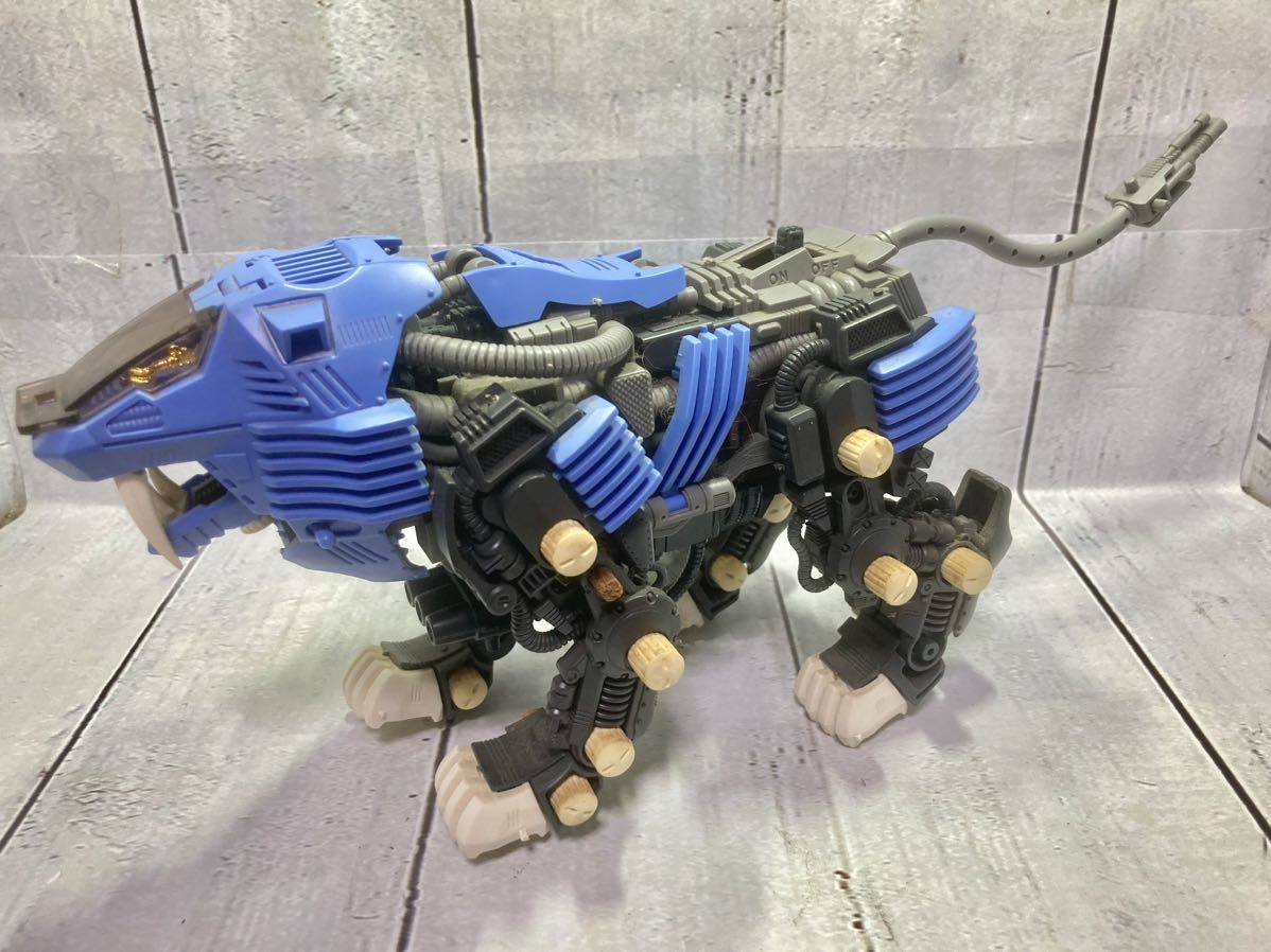 Yahoo!オークション 完品 旧ゾイド シールドライガー メカ生体版 昭和