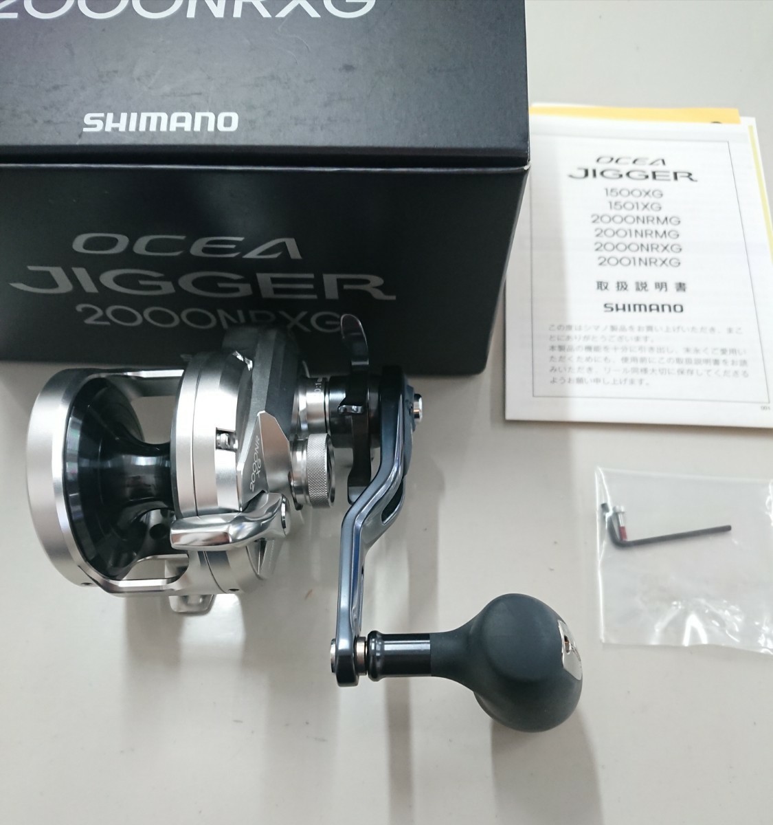 シマノ 21 オシアジガー 2000NRXG ライン付き 右ハンドル SHIMANO 1台