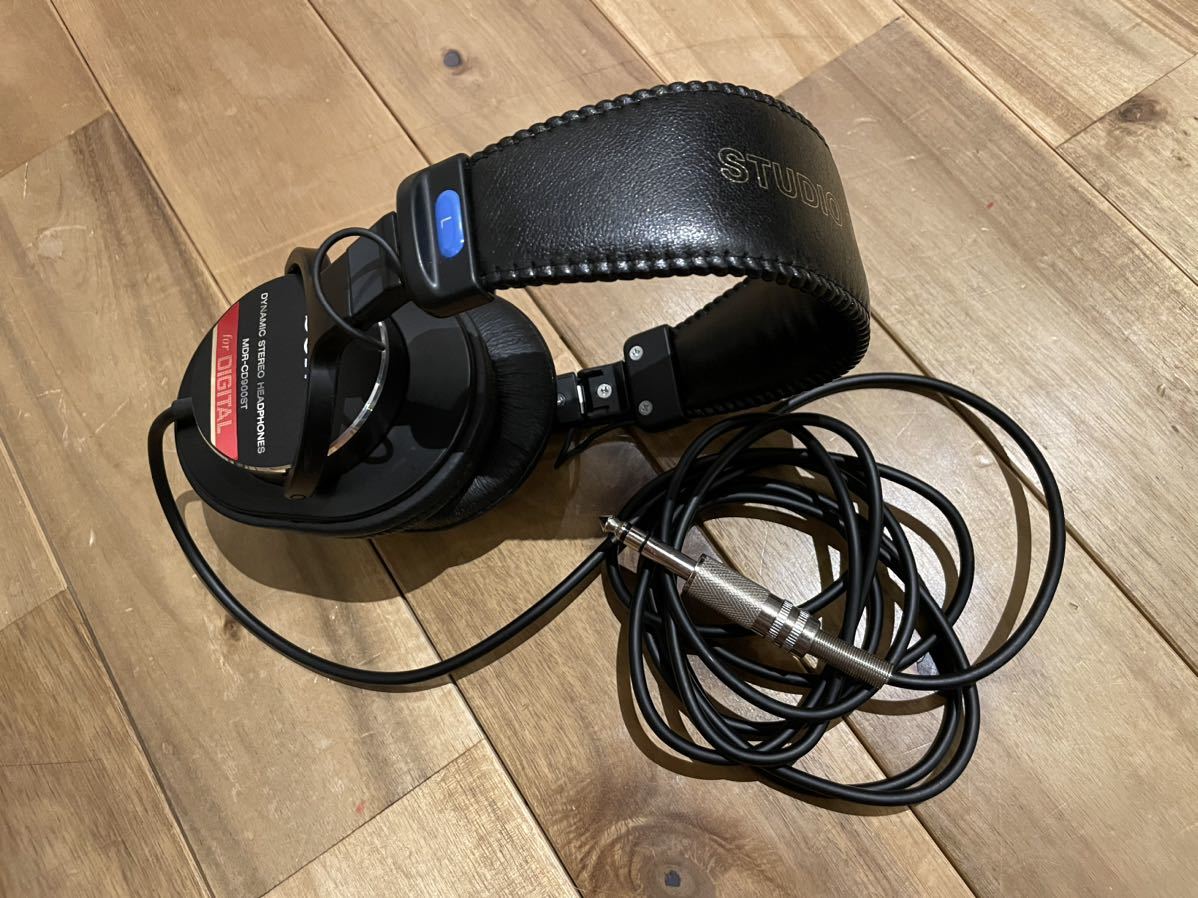 美品かな？ SONY MDR-CD900ST 音出確認済 モニターヘッドホン 64 自社