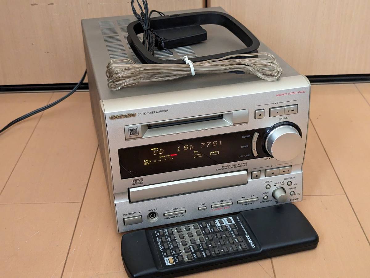 12S141□SONY LIBERTY システムコンポ LBT-V810 リモコン・取説付き