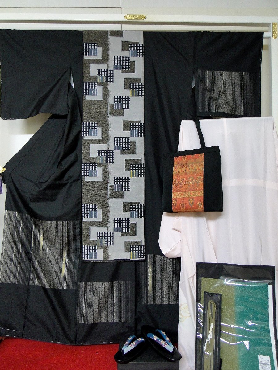 【最新作，低価】 絹工房4 和裁士依頼品 未着用 御仕立て上がり品 竹屋町刺繍紬訪問着7点セット 有名店一蔵にて高額 購入(仕立て上がり)｜売買されたオークション情報、yahooの商品情報をアーカイブ公開 - オ 仕立て上がり