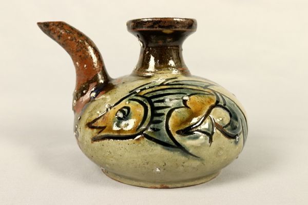 沖縄　壺屋焼　金城次郎　魚文海老文　酒器　 カラカラ 赤字超特価，定番 3345□金城次郎 魚海老紋酒器 カラカラ 人間国宝