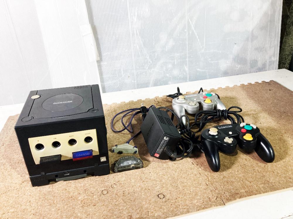 ★ 中古★任天堂 GAME CUBE ゲームキューブ ゲームボーイプレーヤー 本体 コントローラー アワイヤレスダプタ【DOL-017】CBOJ