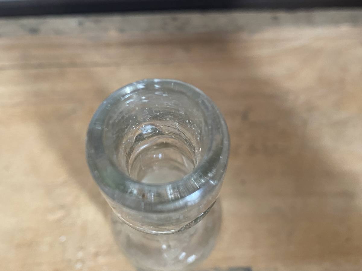 珍品 古い牛乳瓶 大 牛乳 良純 殺菌全乳 五勺入 レトロ瓶 気泡 