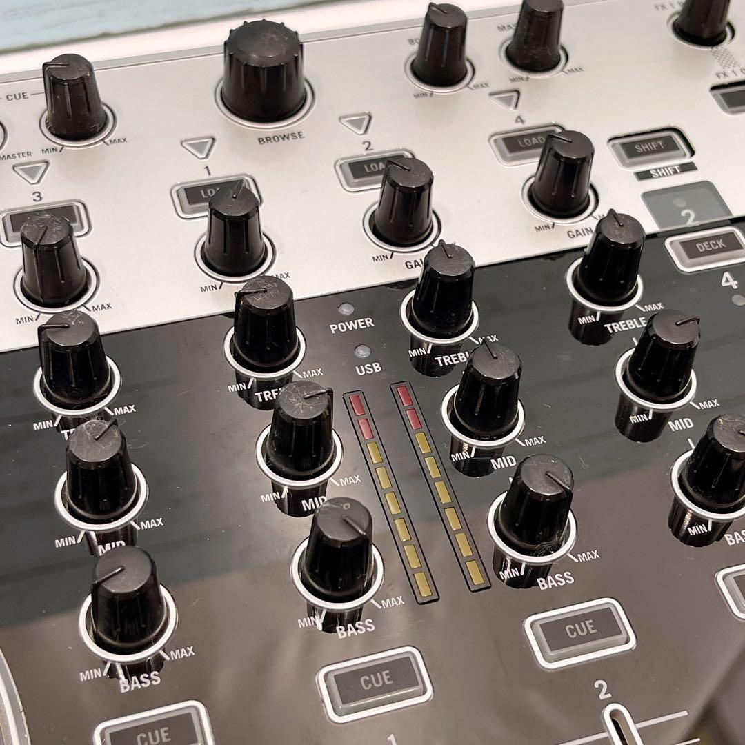 Numark N4 DJコントローラー リアルミキサ搭載 4デッキ ヌマーク