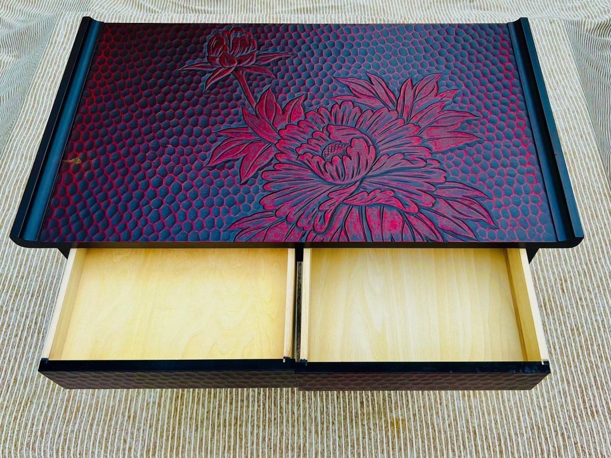 GJ83 輪島塗 松月/作 沈金寿松 蒔絵 座卓 / 在銘 伝統工芸 / 神奈川県