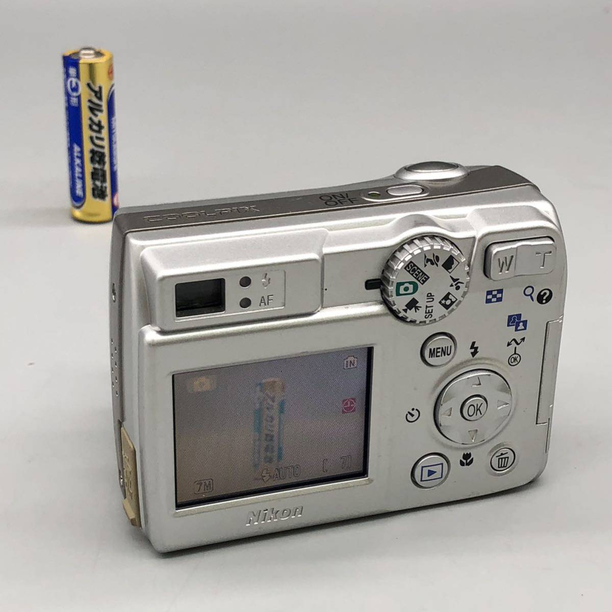 Nikon ニコン COOLPIX 7600コンパクト デジタル カメラ 710万 Nikon ニコン COOLPIX 7600コンパクト デジタル カメラ 710万