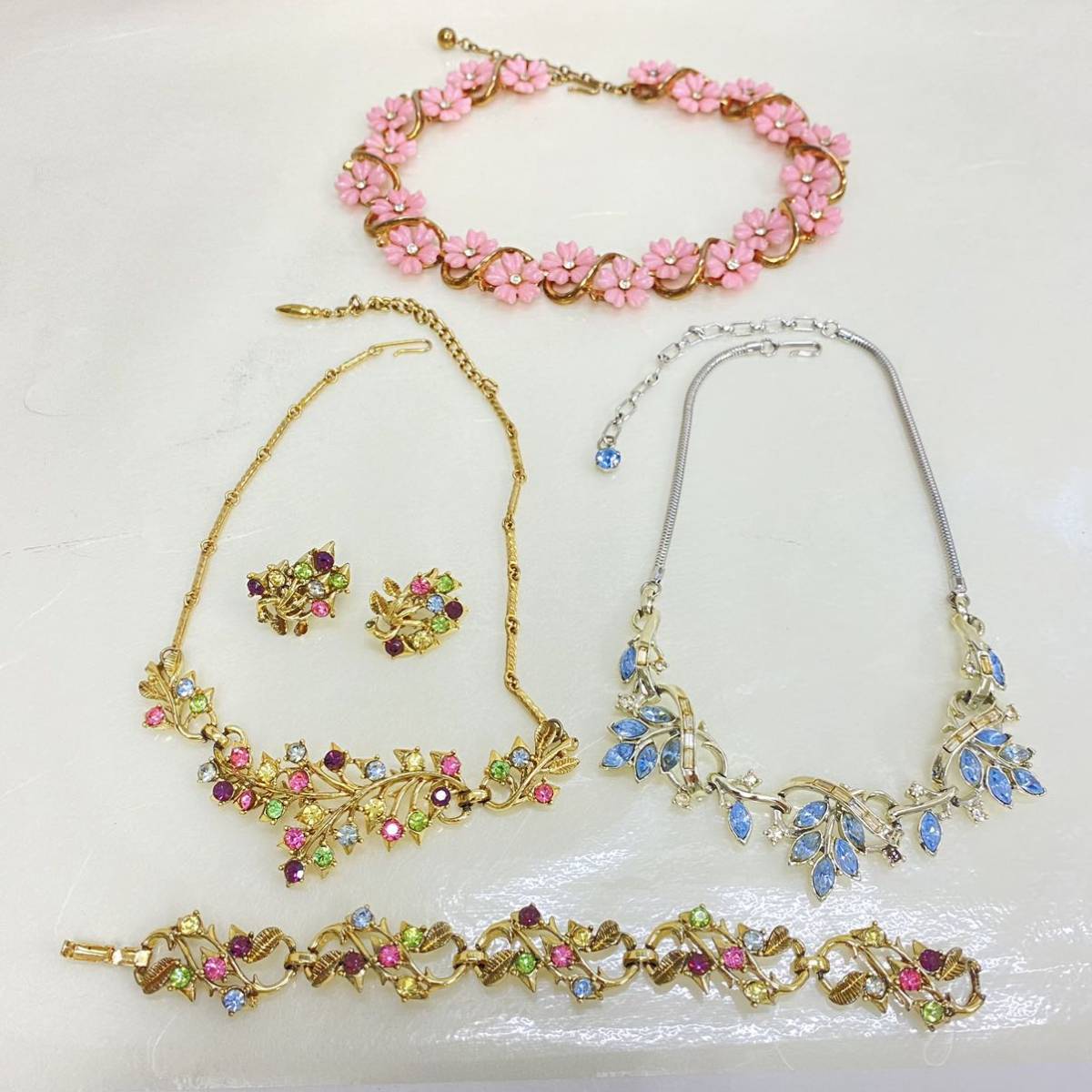 722 アクセサリー Coro コロ ビジュー ネックレス ブレスレット イヤリング カラーストーン マルチカラー ゴールドカラー シルバーカラー 