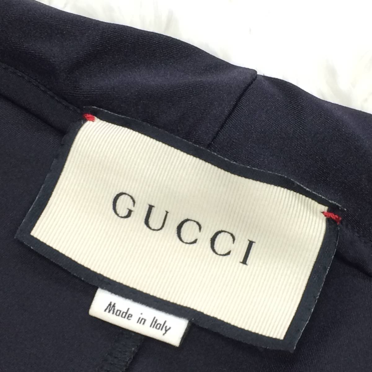 ケリングジャパン GUCCI グッチ サイドロゴ入り テクニカルジャージー 