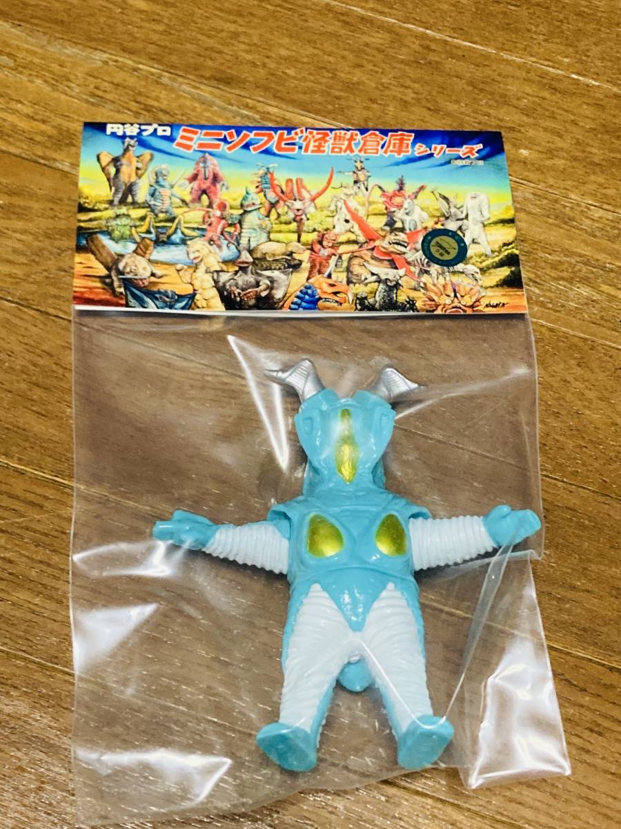 フューチャーモデルズ 楳図かずお版 メフィラス星人 ソフビ アート