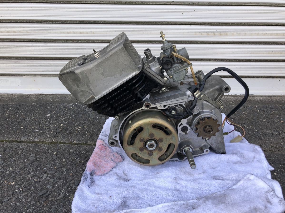 ヤマハ ysr 50 エンジン 純正キャブ、マフラー付き 【公式通販】