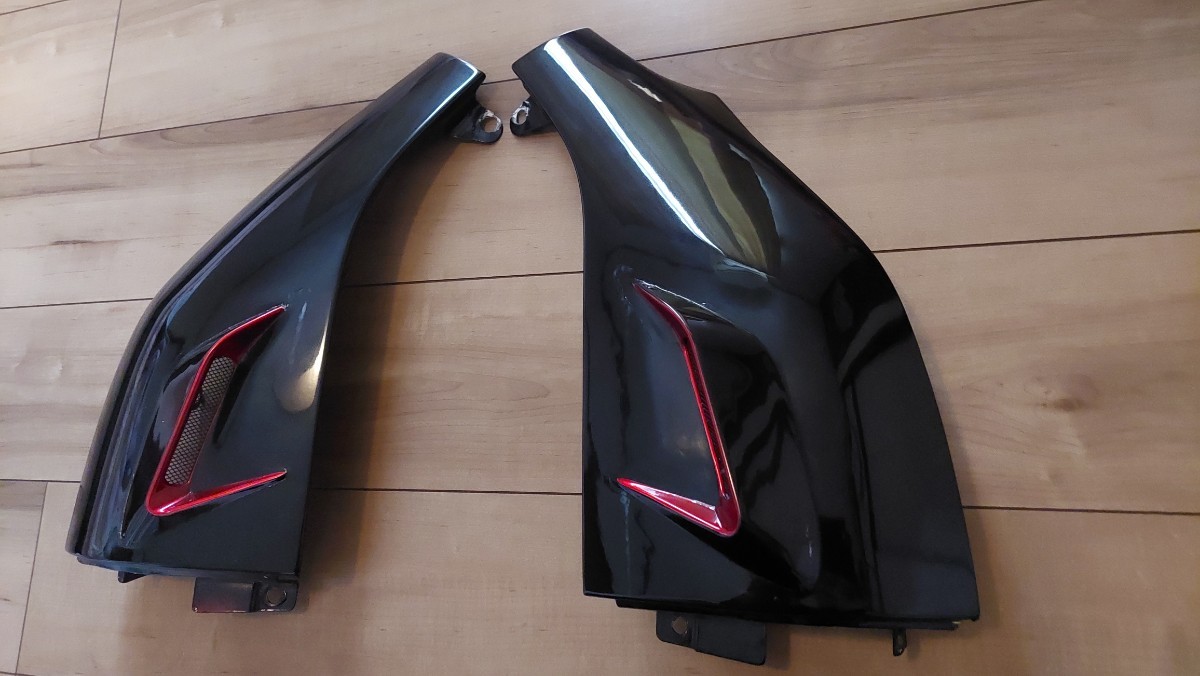 ハイエース 200系 車 フロントコーナーパネル 社外品 ワンオフ