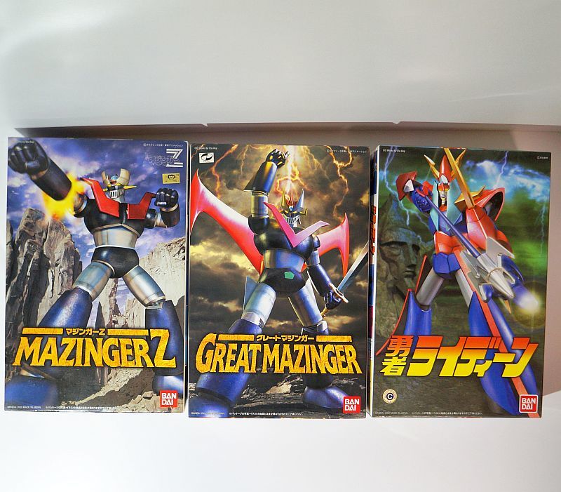 新品未組立 SMP スーパーロボット大戦OG R-1 & R-GUN R-2パワード&R-3