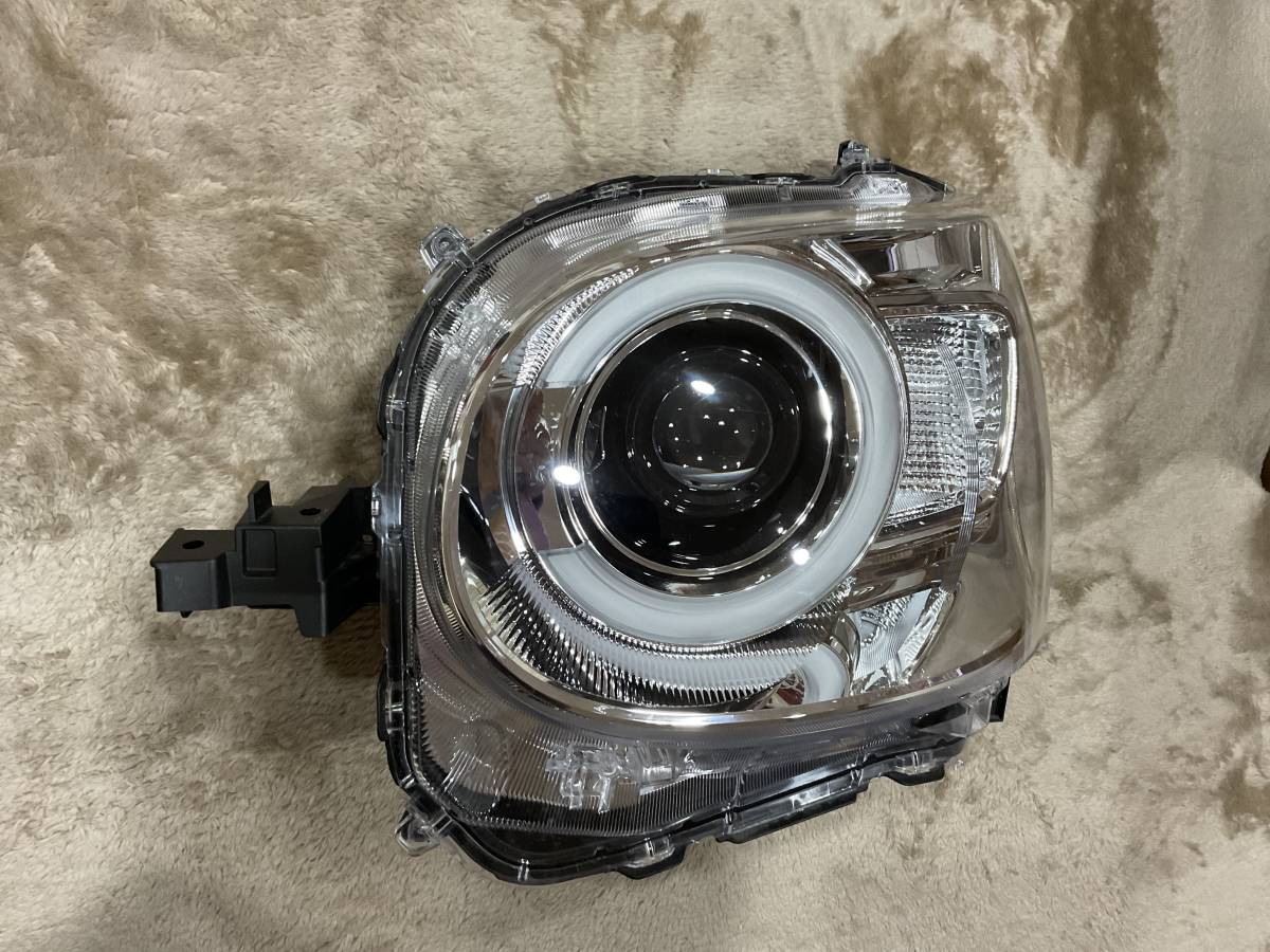 ムーヴキャンバス LA850S LED 左ヘッドランプ 左ヘッドライト 助手席側