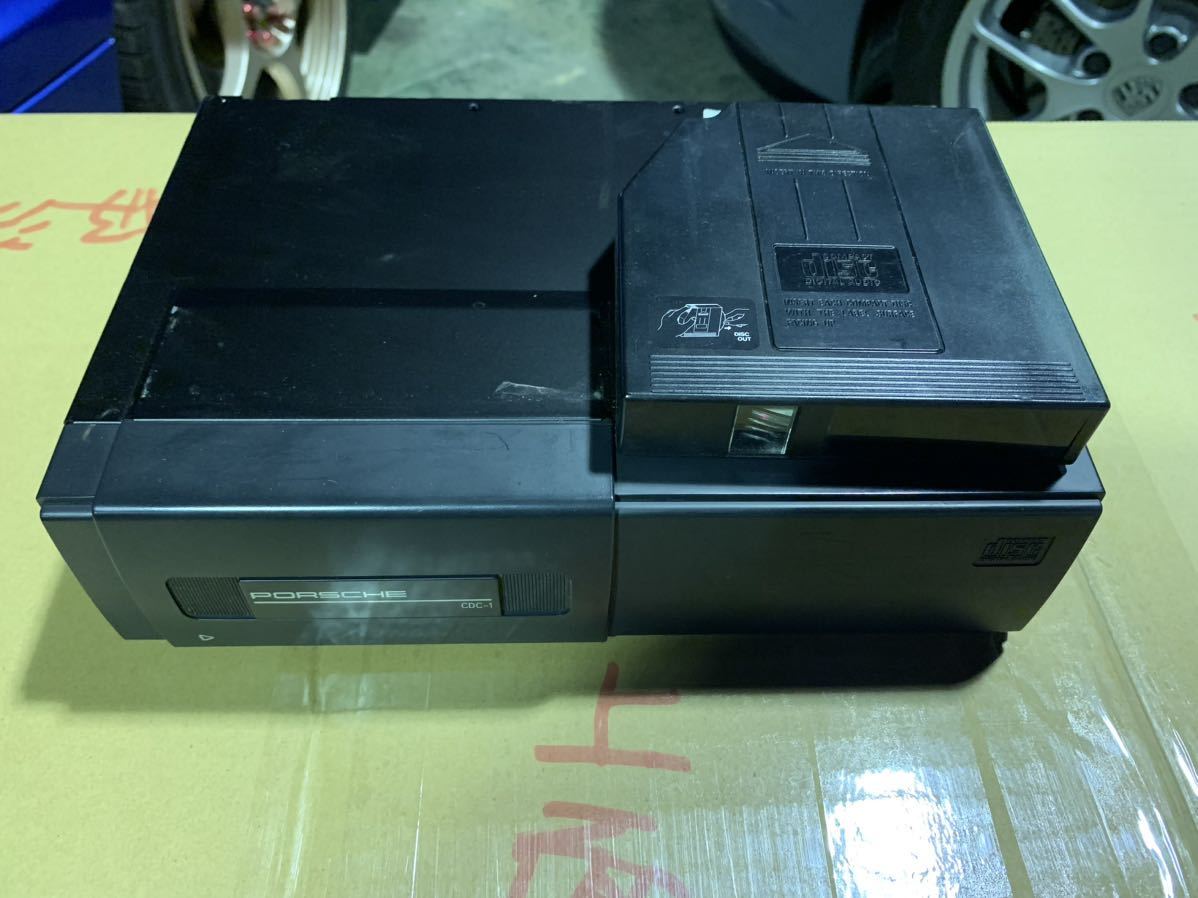 ポルシェ 純正 964 CDチェンジャー マガジン 電装品 自動車