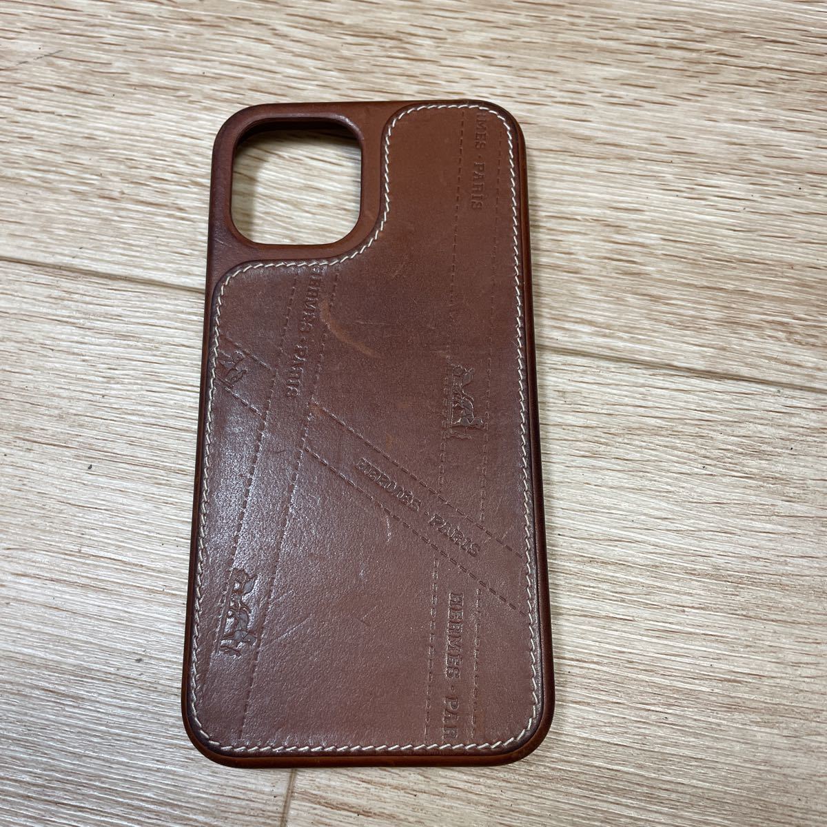 正規 HERMES/エルメス iPhone12/12Proケース 2021 Z刻印 Bolduc ボルデュック リボン柄 ブラウン レザー スマホ