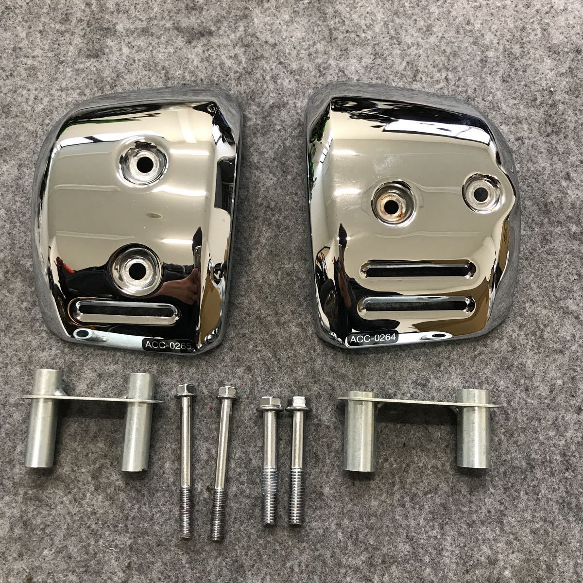カワサキ W800 スロットルボディカバー Kawasaki | 中古 純正 左右 