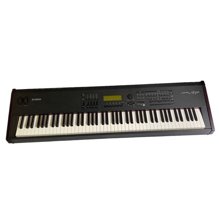 S90 Yamaha ES Synthesizer | 88-Key Synthesizers Keyboard Overview