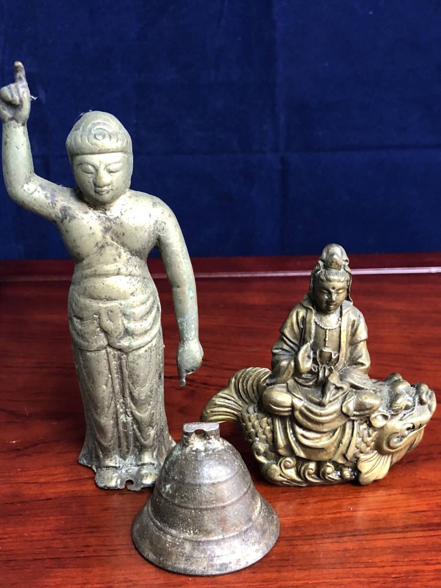  31016 5 銅製 仏像 鈴 3点まとめ 時代仏像 古銅製 小仏 仏教美術 古い(仏像)｜売買されたオークション情報、yahooの商品情報をアーカイブ公開 - オークファン 仏像