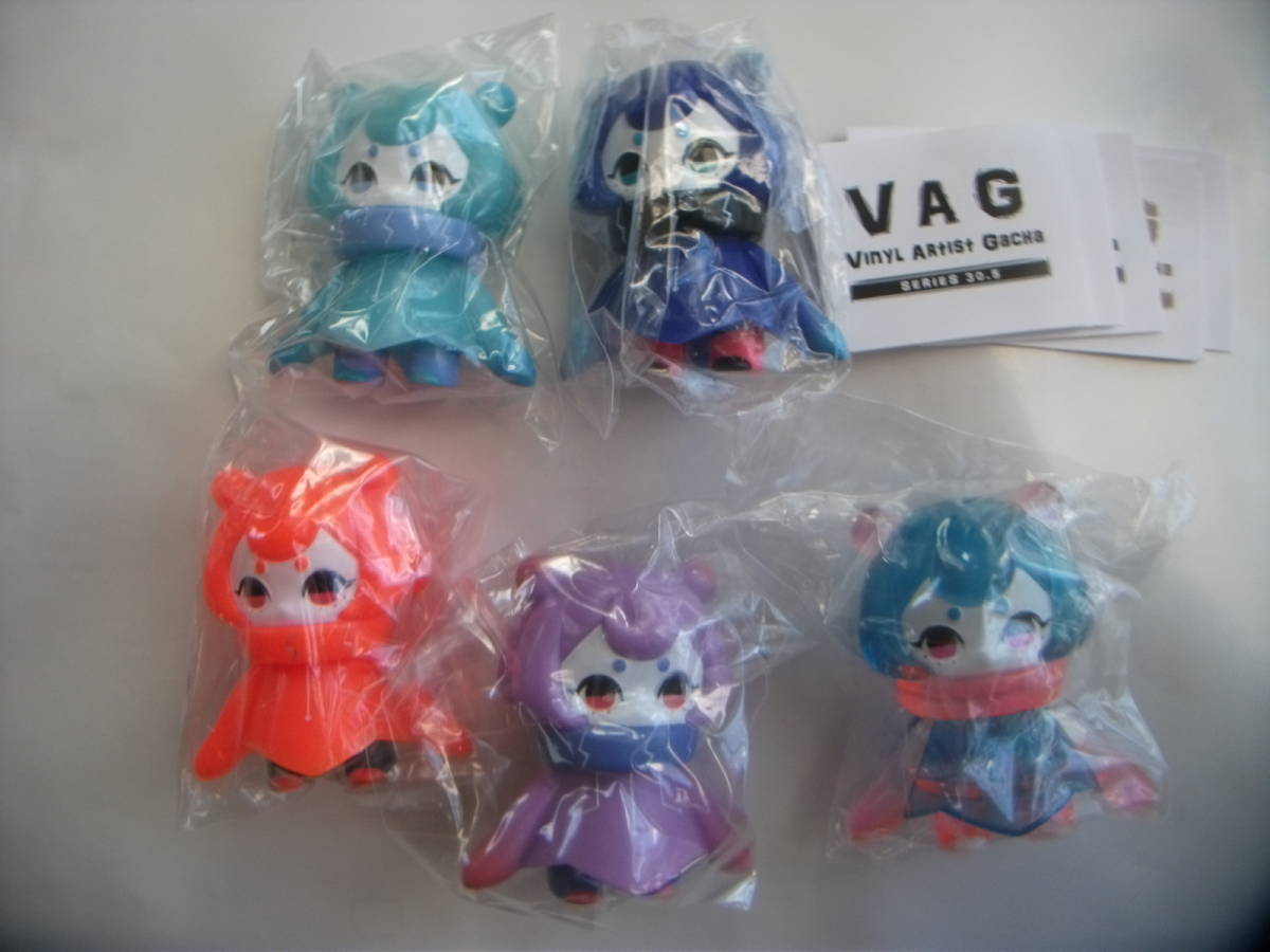 メディコム・トイ VAGシリーズ30.5 日ノ元工業 「海洋探査ロボット デンシコダコ」 ミニソフビ人形全5種セット ミニブック付き 未開封品