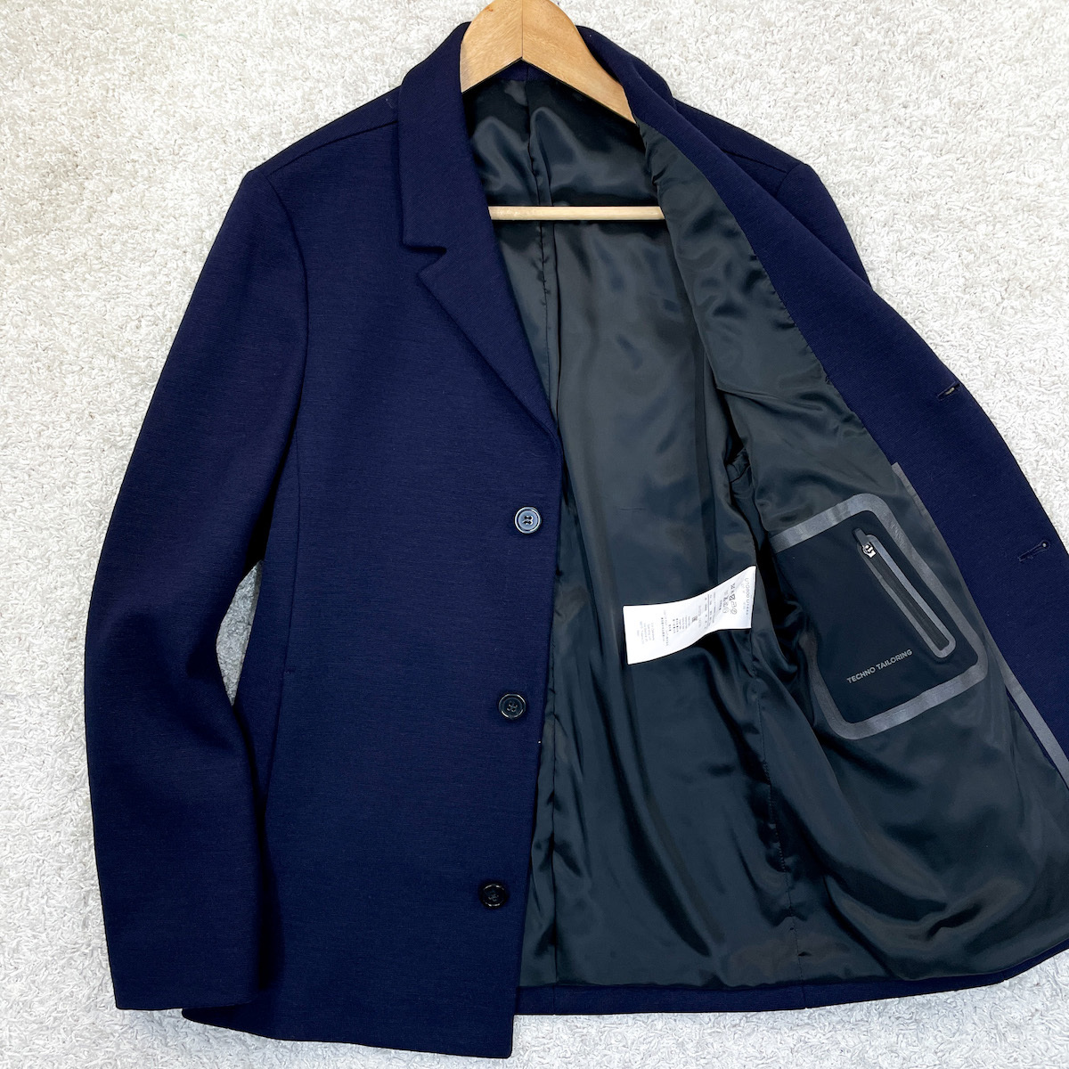 近年モデル・美品【EMPORIO ARMANI】ウール混 ストレッチ有 テーラード 