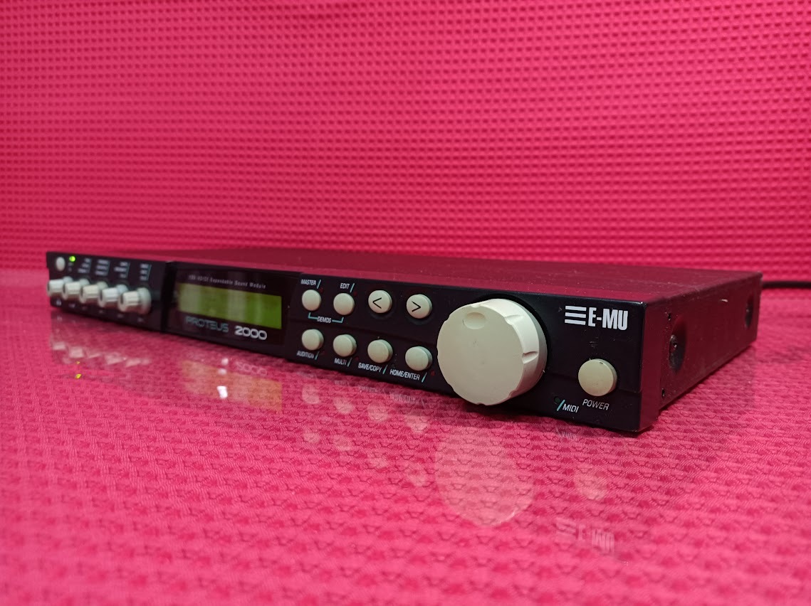 E-MU PROTEUS 2000 Model:9094 イーミュー プロテウス 2000 ACコード