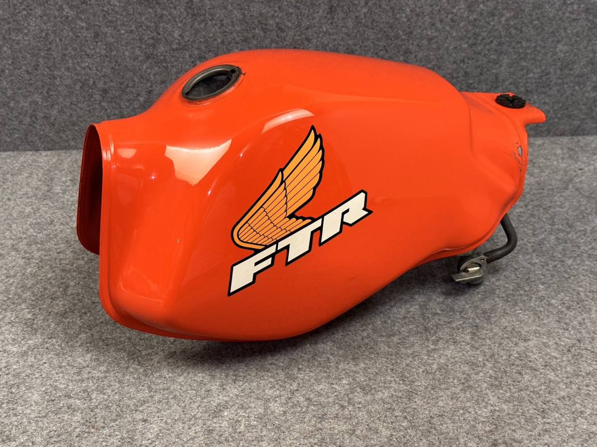 ftr223 送料無料 FTR223純正タンク 中古 純正タンク FTR223 タンク 