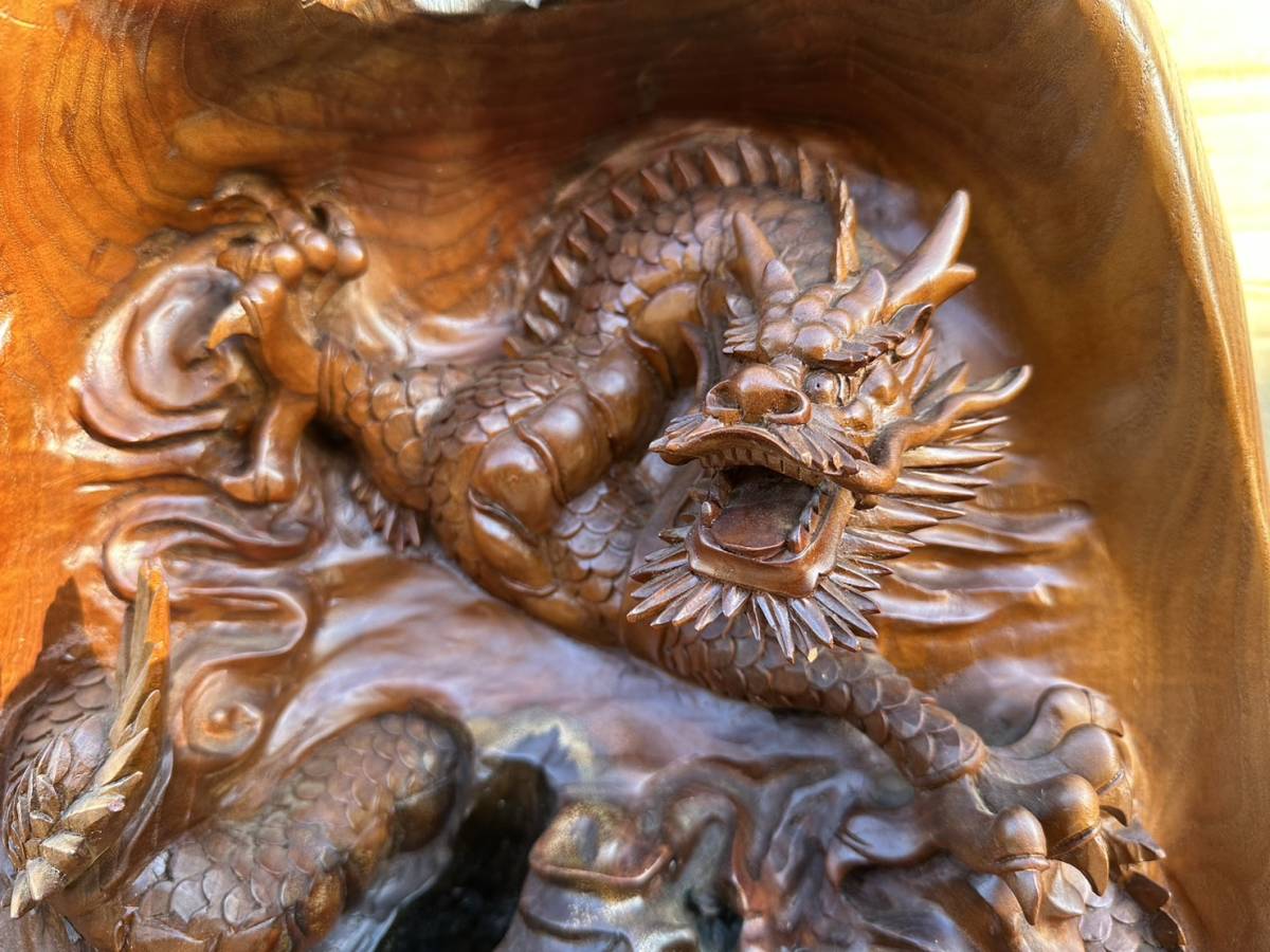 木彫りの龍 素材不明 ☆szy64 一刀彫 木彫り 刳り貫き 五爪龍 置物