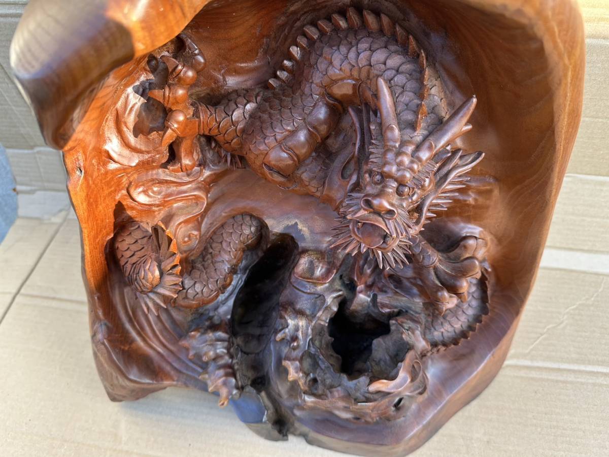 ふみ。 木彫りの龍 素材不明 ☆szy64 一刀彫 木彫り 刳り貫き 五爪龍 置物