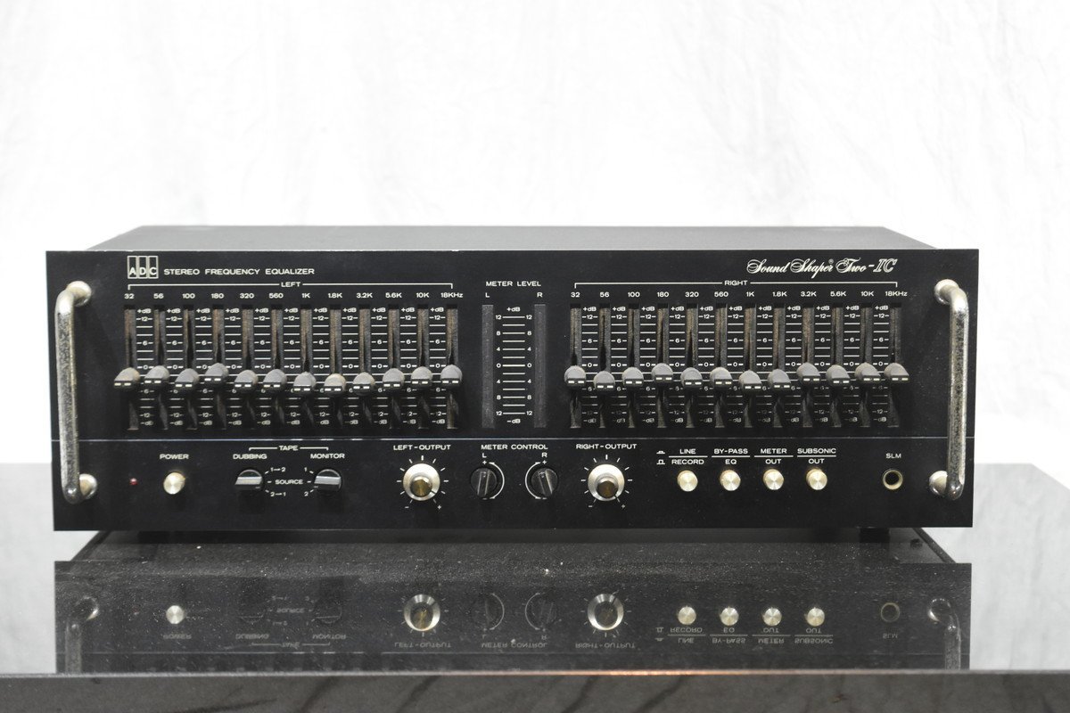 1970年代製　名機　ADC SS-TWO ステレオイコライザー 1970年代製 名機 ADC SS-TWO ステレオイコライザー 1970年代製 名機 ADC
