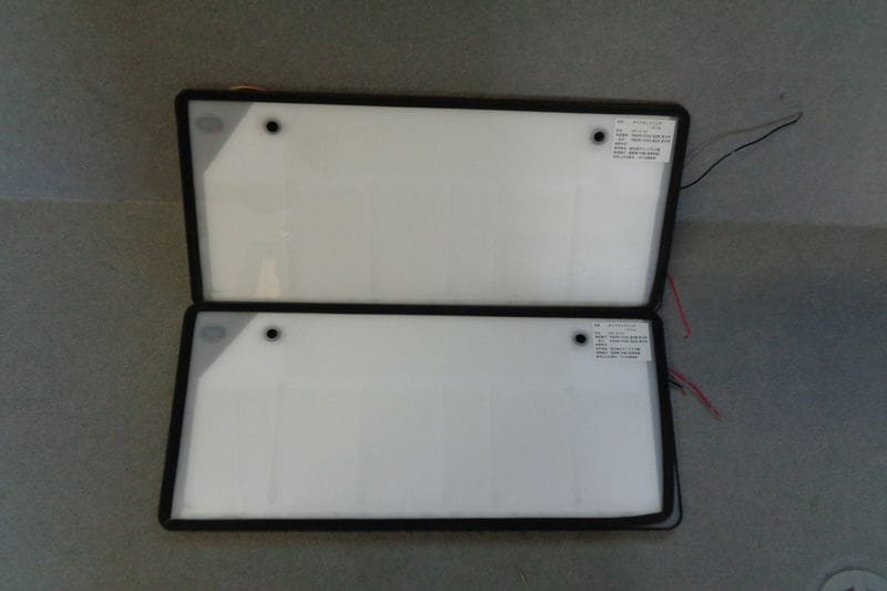 LED 字光式 照明器具 字光式ナンバー ナンバープレート フレーム ダイアモンド リング-スリム 12V 登録車 (中板) DR-S-01 B05452-GYA80