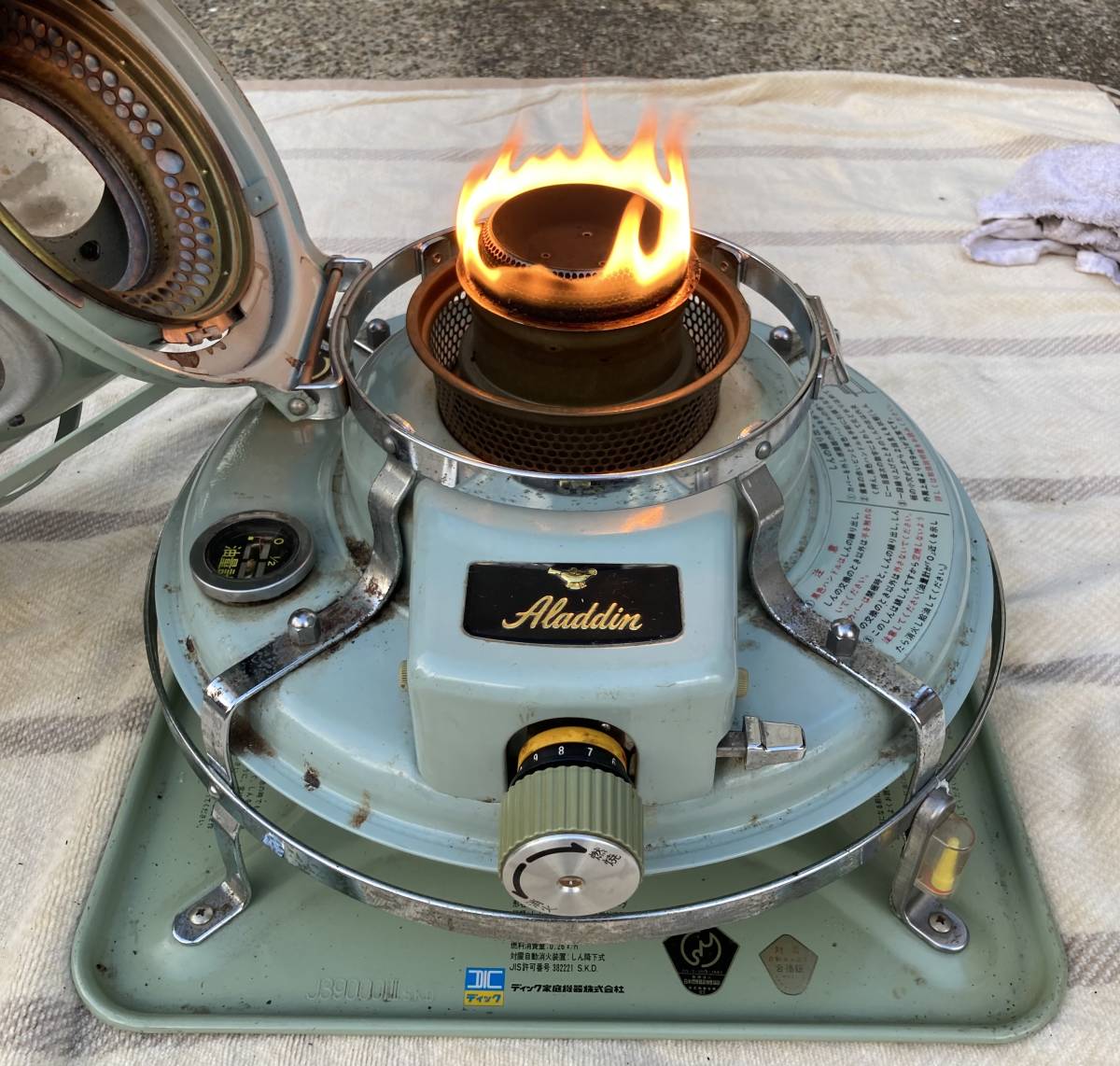 ジャンク扱い】Aladdin アラジンストーブ 石油ストーブ 灯油 昭和