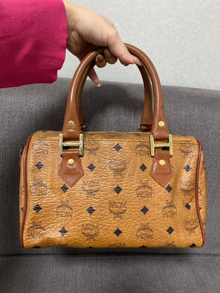 ✨美品✨MCM ミニボストン ハンドバッグ ロゴプレート 総柄 旅行バッグ