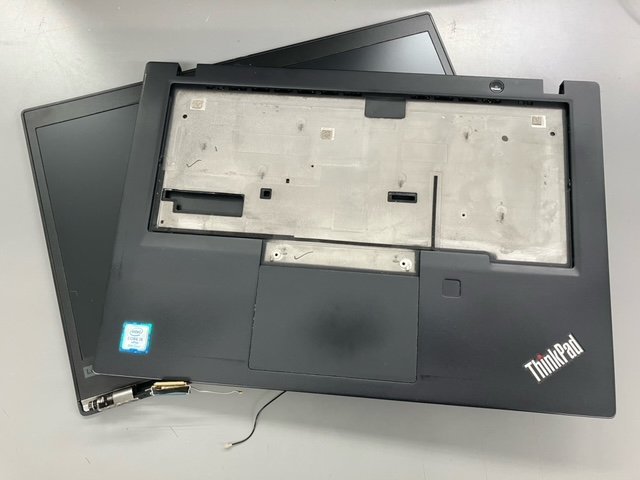 ThinkPad X390 13.3' LCD PANEL付/KBベゼル/BASE COVERセット 97491