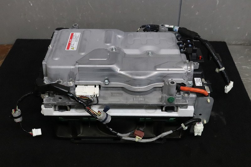 人気定番，定番人気 フィット ハイブリッド 前期 GP1 純正 Panasonic パナソニック ハイブリッドバッテリー HVバッテリー AEV68060 1E100-RBJ-013 p039829(ホンダ用)｜売買されたオークション情報、yahooの商品情報をアーカイ ホンダ用