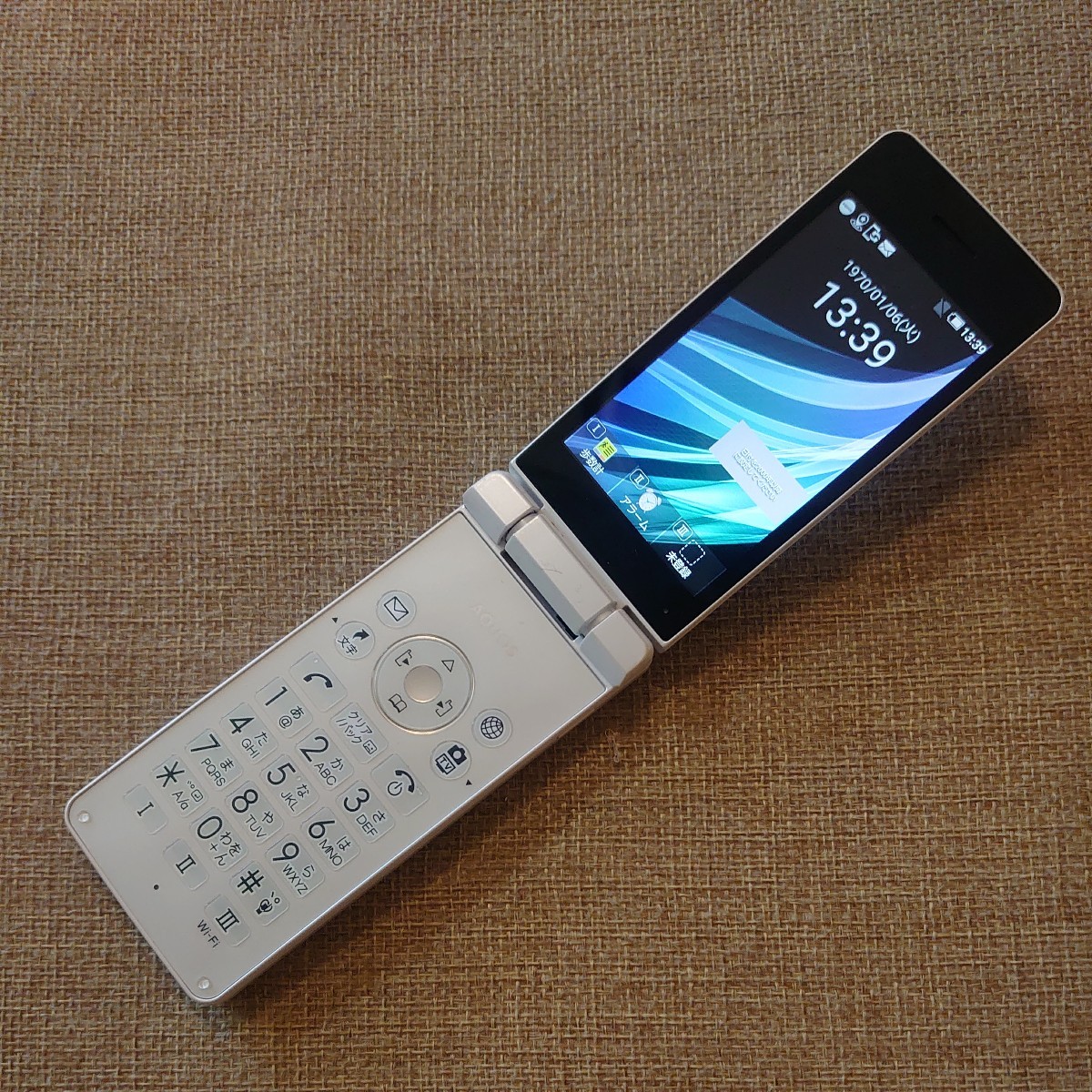 美品 805SH かんたん携帯 softbank 