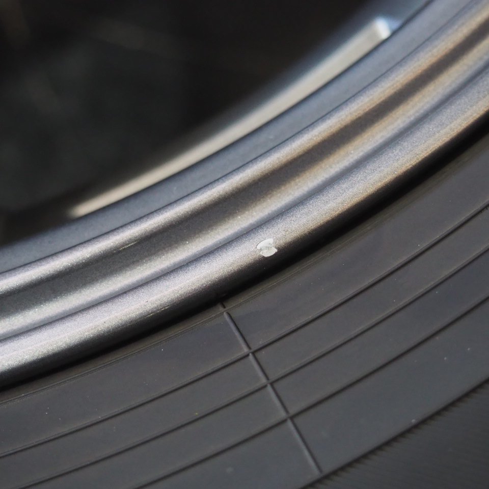 21年製 バリ山 ヨコハマ iceGUARD iG60 / GYLE【 205/60R16 / 6.5J +47