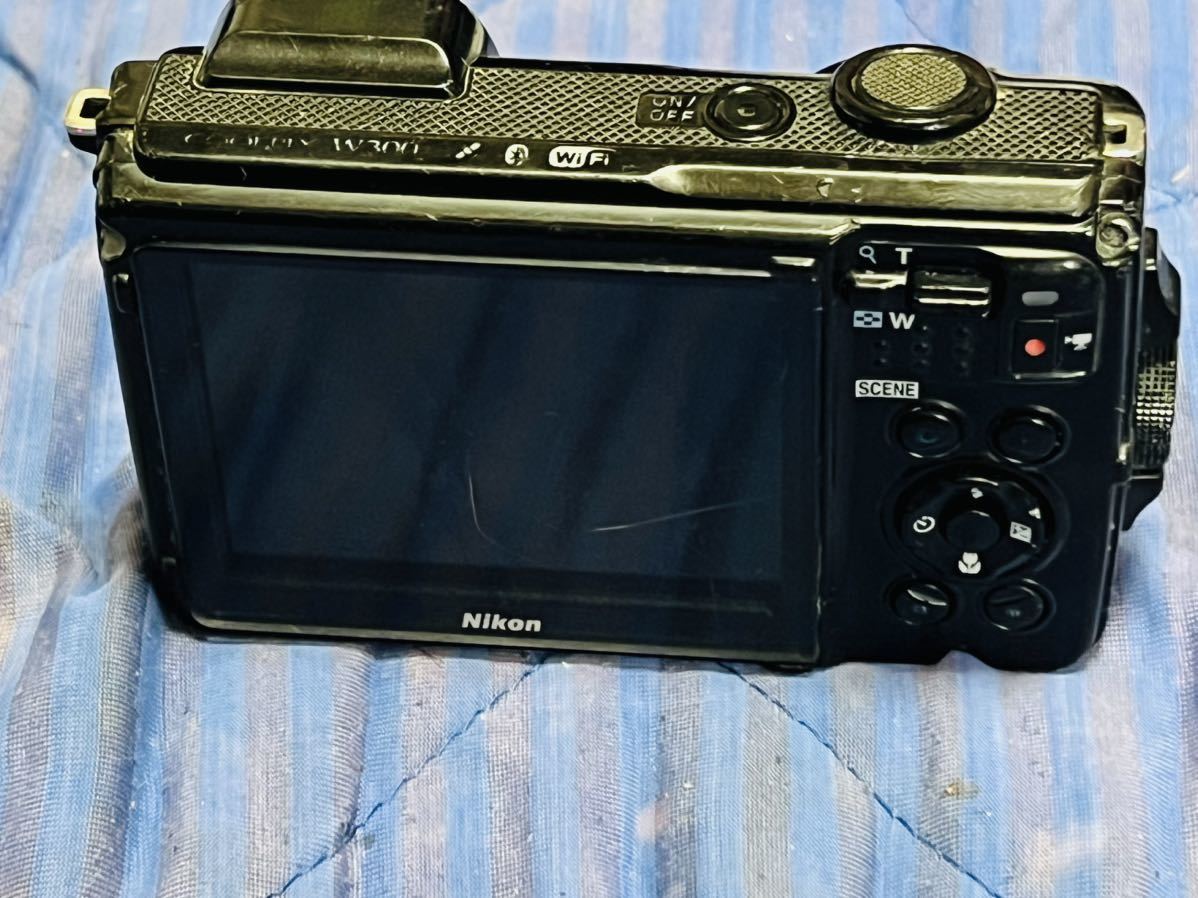 Nikon ニコン COOLPIX W300 コンパクトデジタルカメラ バッテリー付き