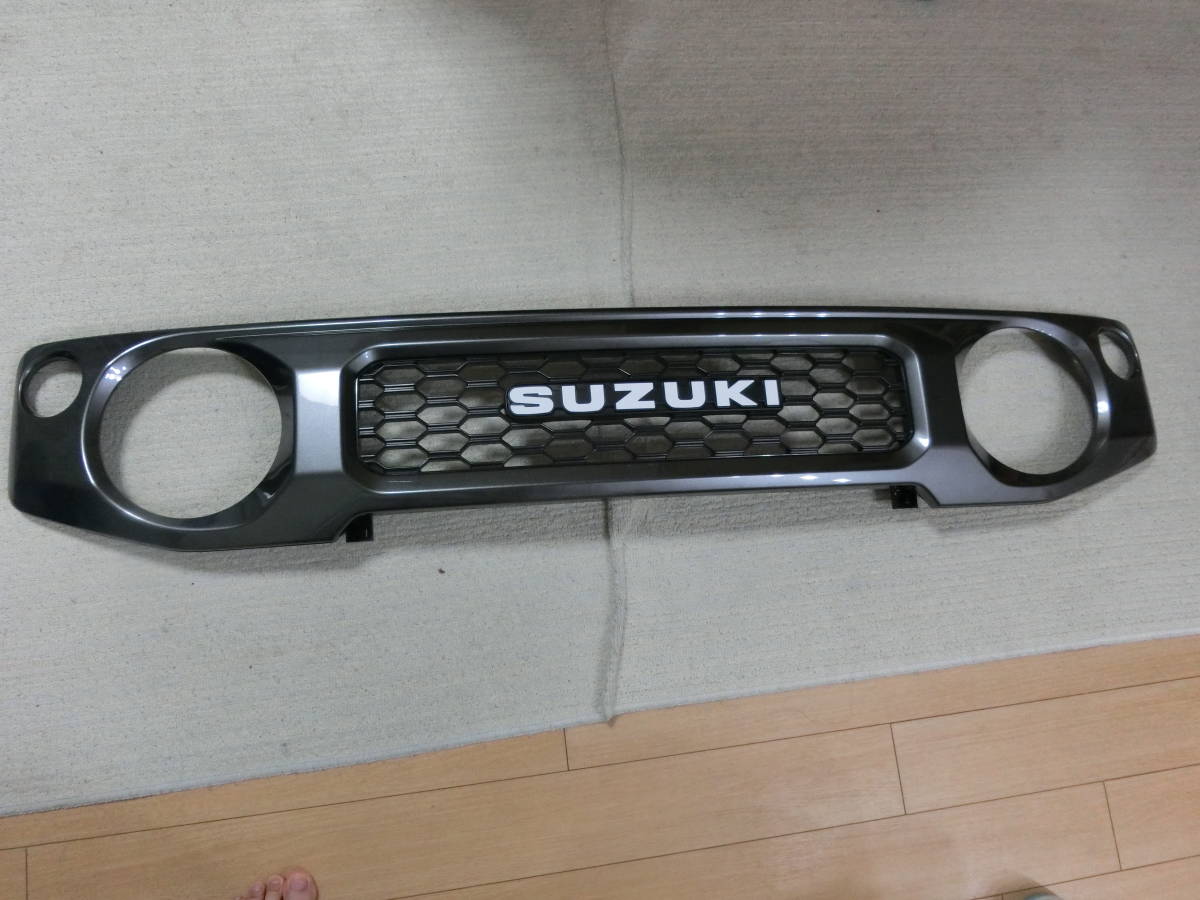 即決 送料無料 美品 ジムニー 純正オプション フロントグリル 72111 