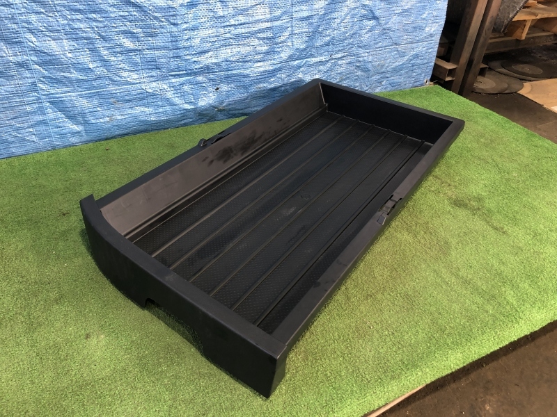 T31/NT31/DNT31 エクストレイル OP 左ラゲッジアンダートレイ H4906